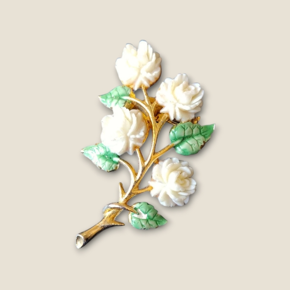 Vintage JJ Floral Rose Bouquet Gold Tone Brooch